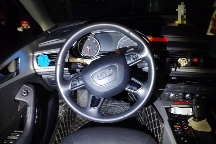 Used Audi A6L 2018 30th Anniversary Edition 35 TFSI Fashion Model
