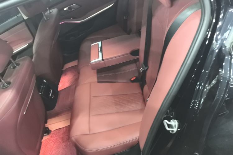 Used BMW 3 Series 2023 325Li M Sport Night Edition Package Left Rear Seat