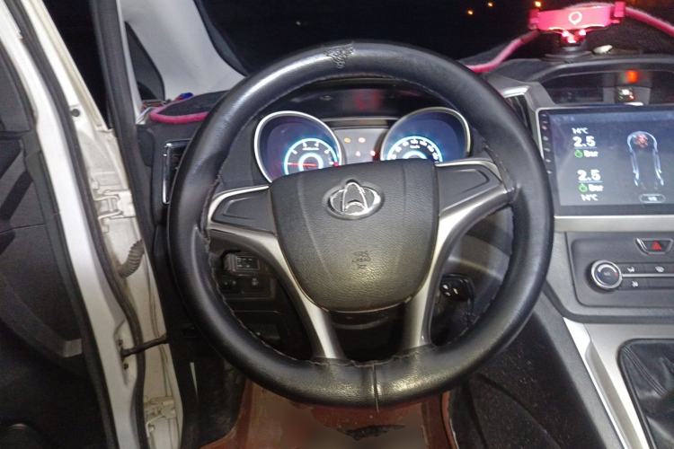 Used CHANGAN KAICHENG Ruixing S50 2017 1.5T Manual Comfort Model 6MT China V Standard Steering Wheel