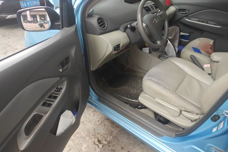 Used Toyota Vios 2010 1.6L GL-i AT Driver Seat