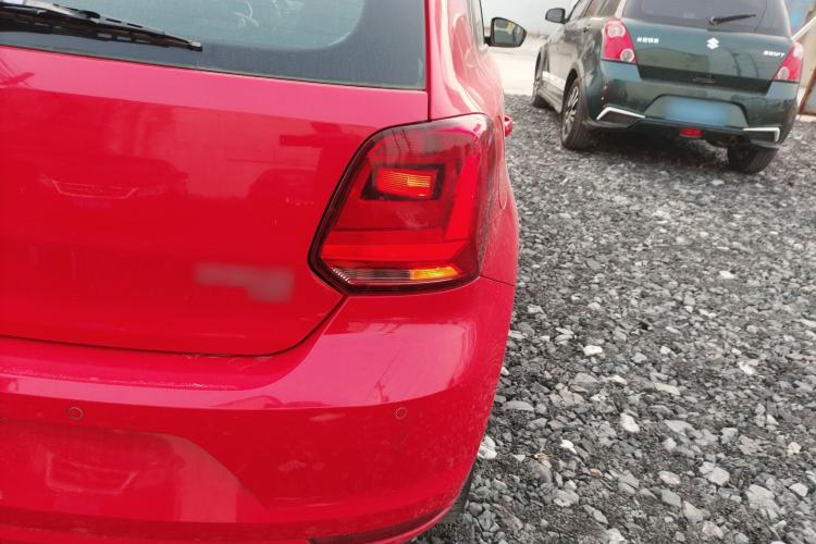 Used Volkswagen Polo 2016 1.6L Automatic Comfort Model
