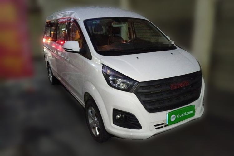 Used Jinbei Gold Hiace 2024 1.5L Travel Lion Commercial Version 7-Seater Front Right 45 Deg