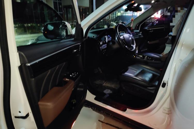 Used GAC Trumpchi GS7 2017 320T Two-Wheel-Drive Luxury Smart Connectivity Model
