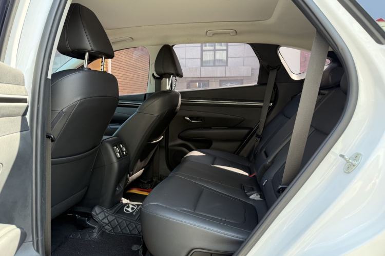 Used Hyundai Tucson 2023 Tucson L 1.5T Automatic Two-Wheel Drive DLX Luxury Edition