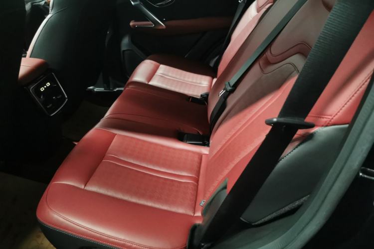 Used JETOUR X70 PRO 2023 1.6T Manual Enjoyment Model 5 Seats
