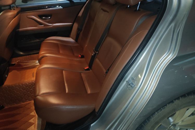 Used BMW 5 Series 2014 520Li Elegant Model
