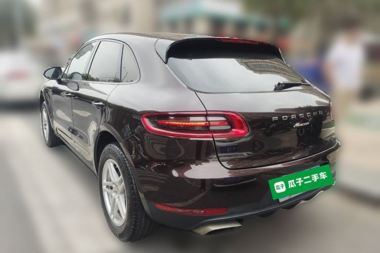 Used Porsche Macan 2017 Macan 2.0T Rear Left 45 Deg