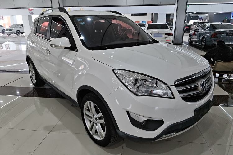 Used CHANGAN CS35 2016 1.6L Automatic Luxury Model China V Standard Exterior 1