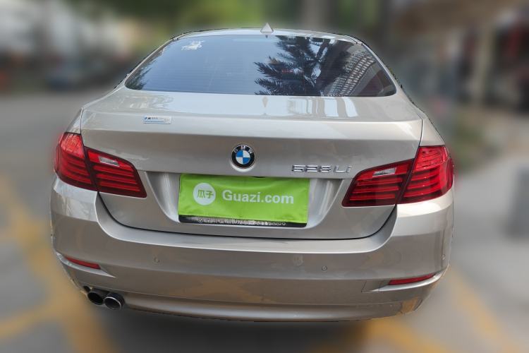 Used BMW 5 Series 2014 528Li Leading Model
