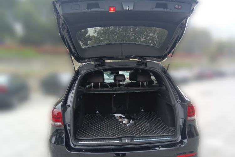 Used Mercedes-Benz GLC 2022 Refreshed GLC 300 L 4MATIC Dynamic Edition Prestige Version Trunk