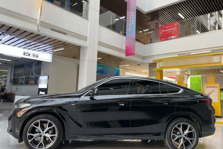 Used BMW X6 2023 xDrive40i M Sport Package