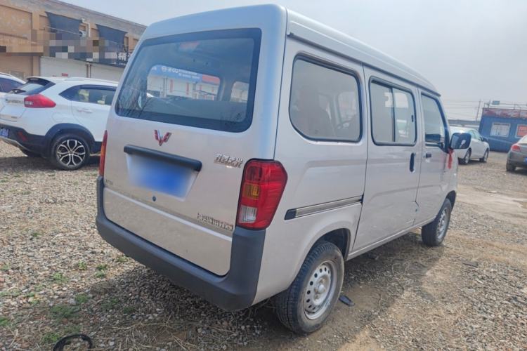 Used Wuling Zhiguang 2023 1.5L Practical Version 5/7 Seats
