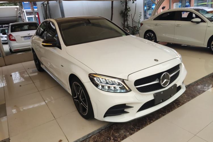 Used Mercedes-Benz C-Class 2021 C 260 L Sport Edition Star Collection Front Right 45 Deg