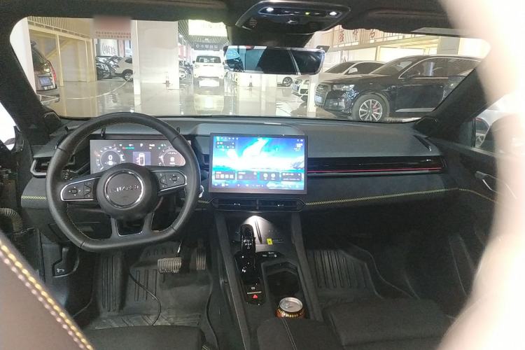 Used Lynk & Co 03 2023 2.0TD DCT JingPro
