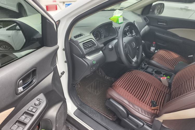 Used Honda CR-V 2016 2.0L two-wheel drive Urban Edition Driver Seat