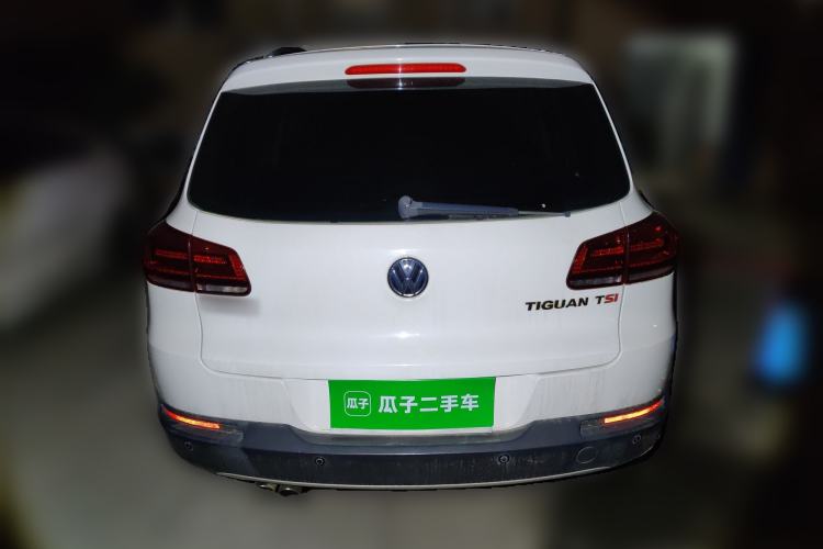 Used Volkswagen Tiguan L 2015 1.8TSI Automatic Two-Wheel Drive Luxury Model
