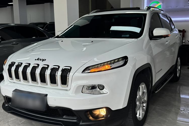 Used Jeep Cherokee 2016 2.4L Leading Edition
