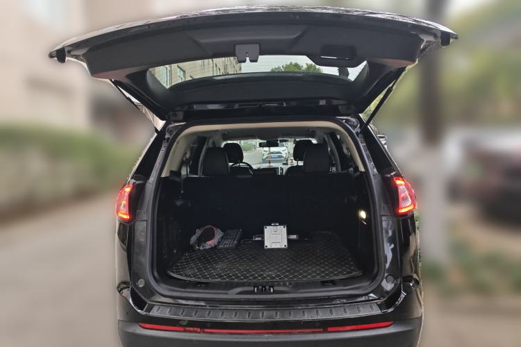 Used Ford Edge 2017 EcoBoost 245 Two-Drive Platinum Edition 5 Seats