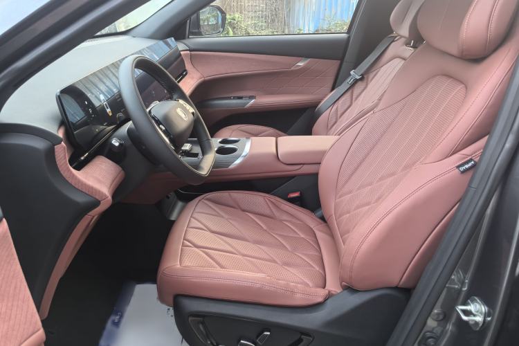 Used CHANGAN CS75 PLUS 2025 4th Generation 1.5T New Blue Whale Smart Luxury Edition Left Front Seat