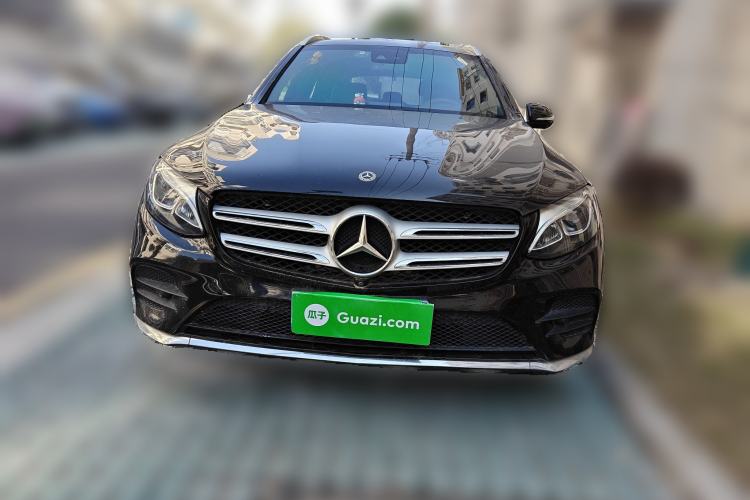 Used Mercedes-Benz GLC 2018 GLC 260 4MATIC Luxury Model
