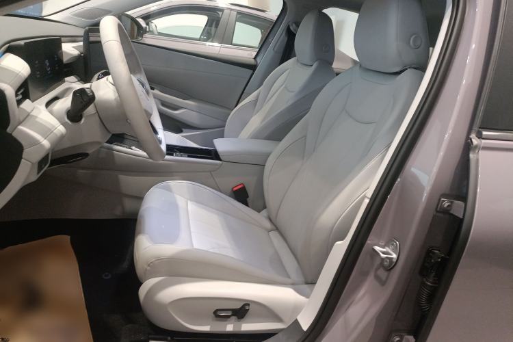 Used Volkswagen Lavida 2026 Pro 300TSI Zhi Yi Edition
