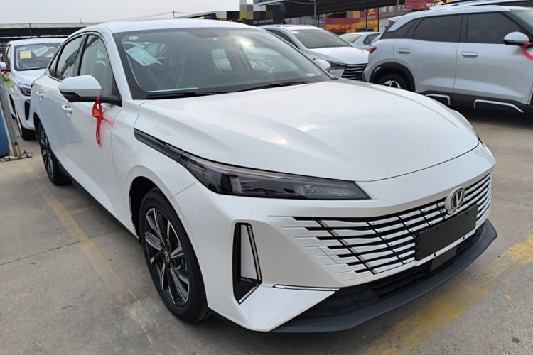 Used Changan Eado 2025 Blue Whale 1.5T 500Bar Prestige Model