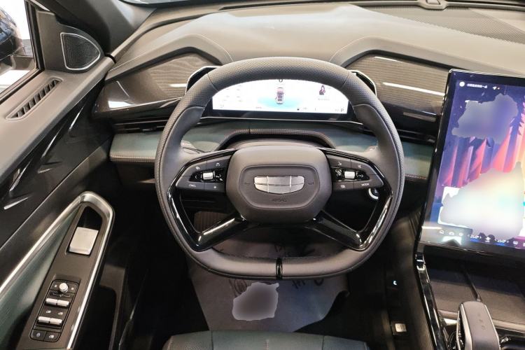 Used Geely Auto Emgrand X7 Sport 2024 1.5TD Smart Connect+