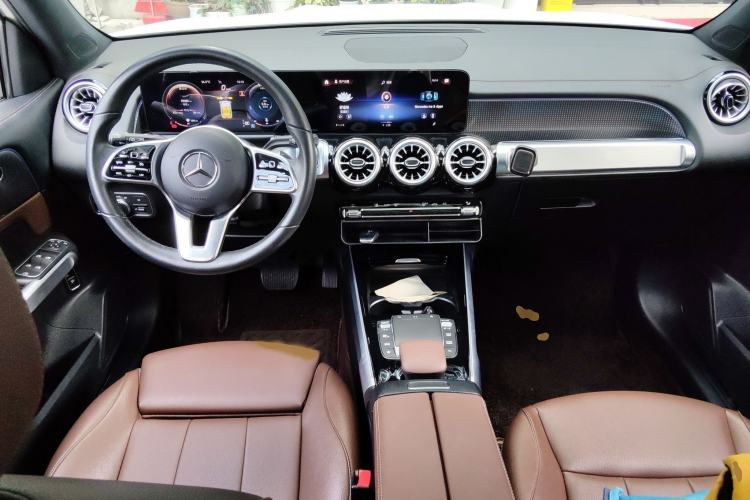 Used Mercedes-Benz GLB 2022 GLB 220 Fashion Model Interior 2