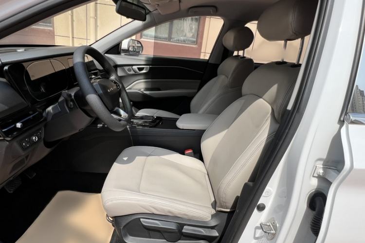 Used Baojun RC-6 2019 1.5T CVT Elite Version with 24-Hour Online Service
