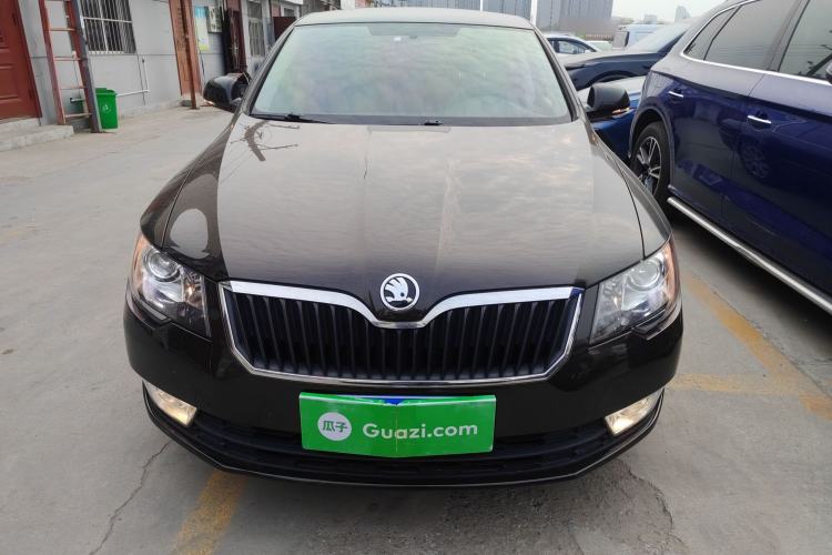 Used Skoda Superb 2013 1.4TSI DSG Sport Edition Front