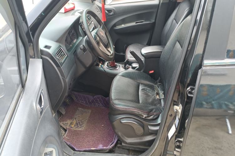 Used FORTHING Joyear X5 2013 1.6L Manual Luxury Model China IV Standard