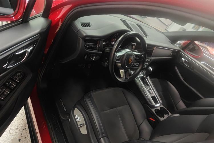 Used Porsche Macan 2018 Macan 2.0T