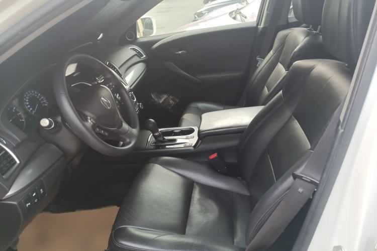 Used Acura RDX 2013 3.0L Two-Wheel Drive Elite Edition Left Front Seat