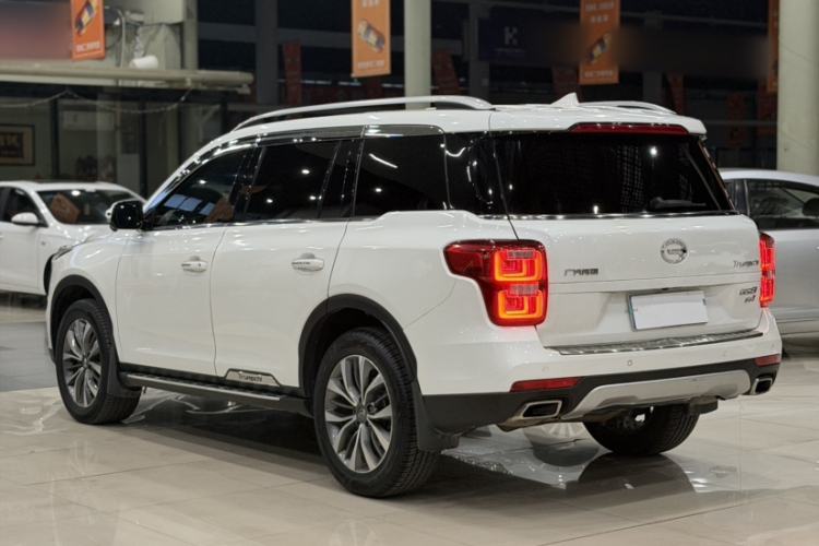 Used GAC Trumpchi GS8 2017 320T Two-Wheel Drive Luxury Smart Connectivity Version (7 Seats)