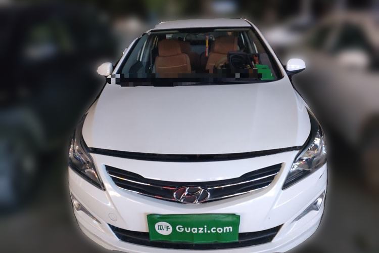 Used Hyundai Verna (older generation) 2016 1.4L Manual Smart GLS Trim
