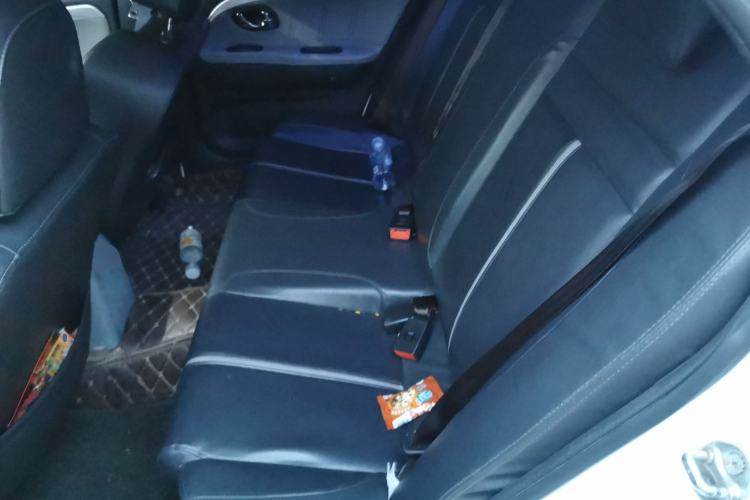 Used Soueast V3 Lingyue 2012 Revised Version 1.5L Manual – Style Edition Left Rear Seat