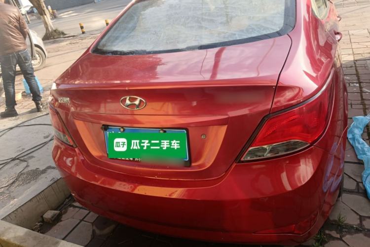 Used Hyundai Verna (older generation) 2014 1.4L Manual Smart GLS Trim