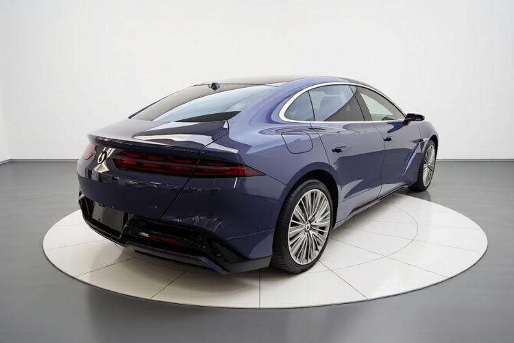 Used Denza Z9 2024 1100 km All-Wheel-Drive Ultra Version Rear Right 45 Deg