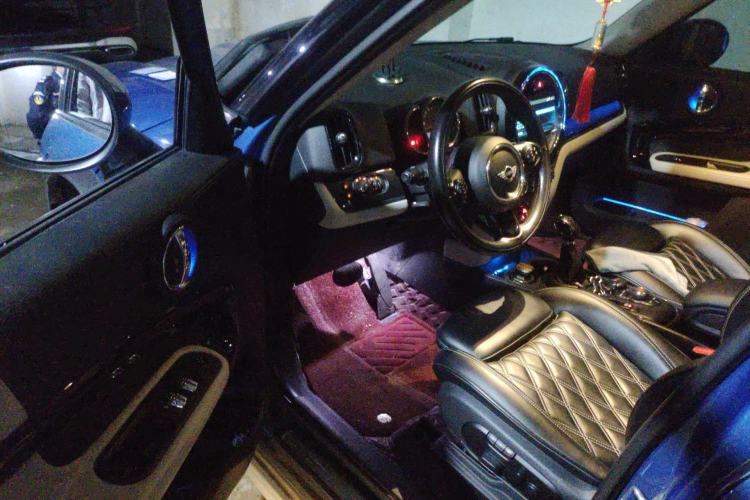 Used MINI Countryman 2017 1.5T COOPER ALL4 Driver Seat