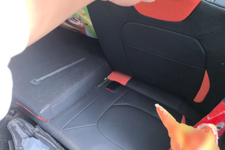 Used Wuling Hongguang MINIEV 2020 Lite Version Lithium Iron Phosphate Left Rear Seat