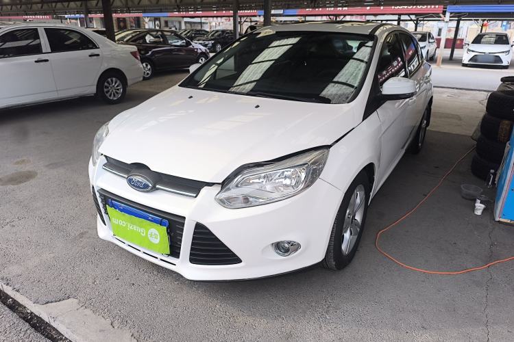 Used Ford Focus 2012 Hatchback 1.6L Automatic Fashion Edition
