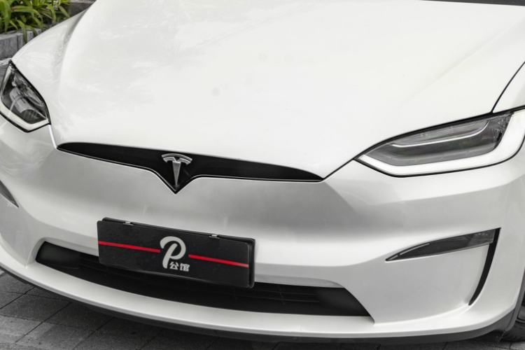 Used Tesla Model X 2023 Three-Motor All-Wheel-Drive Plaid Version
