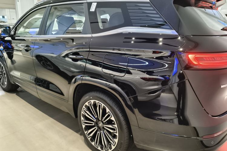 Used JETOUR Shanhai L9 2025 1.5TD 2DHT Luxury Edition 6-Seater
