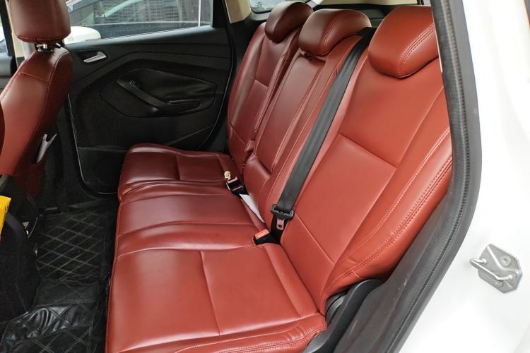 Used Ford Kuga 2013 1.6L GTDi Two-Wheel-Drive Comfort Model