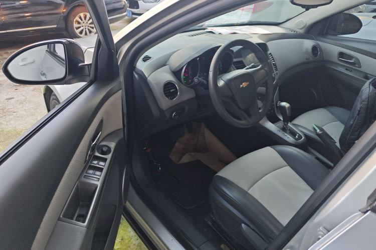 Used Chevrolet Cruze 2013 1.8L SE AT