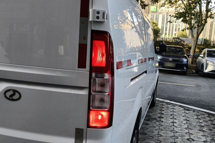 Used Ruichi EC75 2023 Pioneer II Model 41.86 kWh