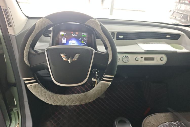 Used Wuling Hongguang MINIEV 2021 Macaron Fashion Model Lithium Iron Phosphate