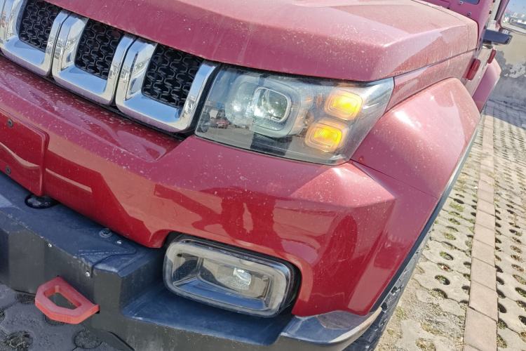 Used BAIC Off-Road BJ40 2019 2.3T Automatic Four-Wheel Drive Urban Hunter Edition Premium Model China VI Emission Standard
