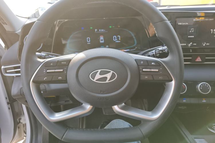 Used Hyundai Elantra 2023 1.5L CVT GLX Elite Edition
