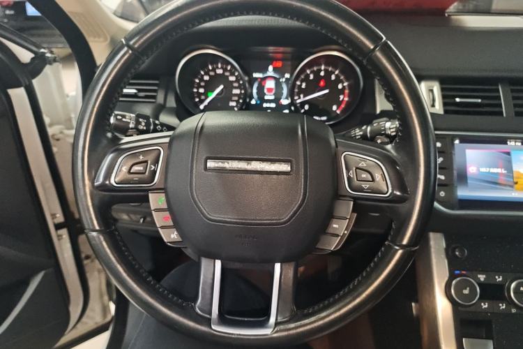 Used Land Rover Range Rover Evoque 2016 2.0T PURE Style Edition
